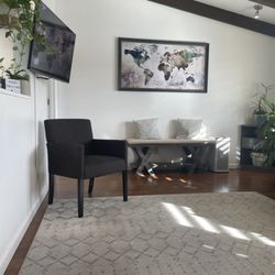Sac Dentist - Cute lobby and friendly greetings