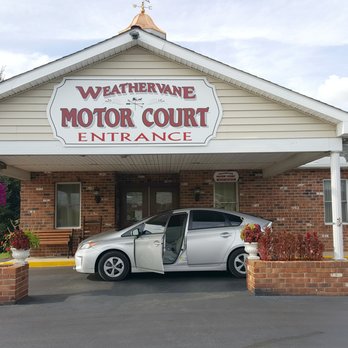 Weathervane Motor Court - Main front and office - Hotels Near Me - Ronks, Pennsylvania Weathervane Motor Court - Main front and office - Hotels Near Me - Ronks, Pennsylvania