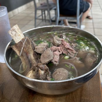Ba Le Restaurant - Vietnamese Near Me - Arlington, Texas
