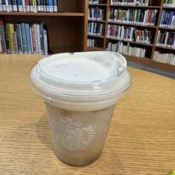 Starbucks - Starbucks Blonde Vanilla Latte with almond milk and cold foam