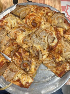 Rubinos Pizza by null