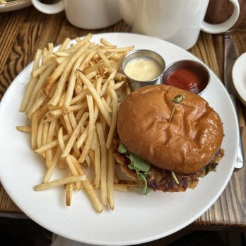 Keenan's at the Pier - Garbanzo burger - Seafood Near Me - Bellingham, Washington Keenan's at the Pier - Garbanzo burger - Seafood Near Me - Bellingham, Washington