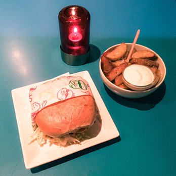 Illegal Burger - Burger - Burgers Near Me - Oslo, 03 Illegal Burger - Burger - Burgers Near Me - Oslo, 03