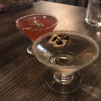 Karai Ramen + Handroll - Asian Pear & White Grape Martinis - Ramen Near Me - Springfield, Missouri Karai Ramen + Handroll - Asian Pear & White Grape Martinis - Ramen Near Me - Springfield, Missouri