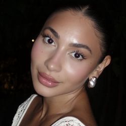 Viiv Wellness Haus - Medical grade skin care, CO2 ablation, Botox, IPL, PRF under eye treatment