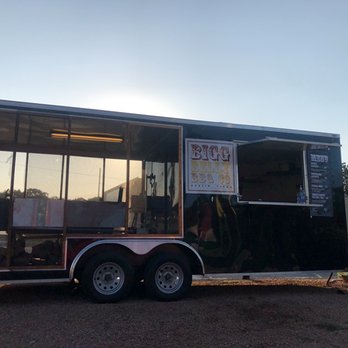 Bigg Belly BBQ - Food Trucks Near Me - Austin, Texas