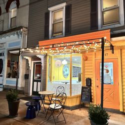 The Cremeria - Outside quaint with some seating
