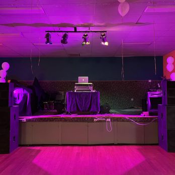 Kingstown Entertainment - DJs Near Me Kingstown Entertainment - DJs Near Me