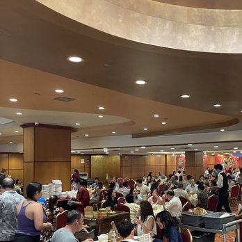 Hei La Moon - 12pm on a Sunday - Dim Sum Near Me - Boston, Massachusetts Hei La Moon - 12pm on a Sunday - Dim Sum Near Me - Boston, Massachusetts