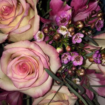 Bizzyland - Flowers - Florists Near Me - Crestline, California