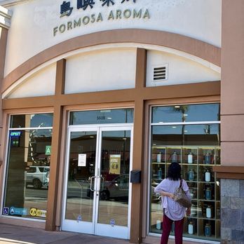 Formosa Aroma - Outside @jhennybventures (ig & tiktok) - Bubble Tea Near Me - Alhambra, California Formosa Aroma - Outside @jhennybventures (ig & tiktok) - Bubble Tea Near Me - Alhambra, California