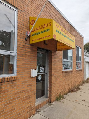 Mamadou's Artisan Bakery by null