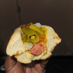 Road Grub Mobile - Chicago dog