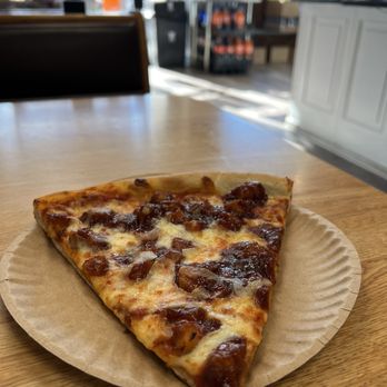 Whippany Pizzeria - BBQ Chicken Pizza - Pizza Near Me - Whippany, New Jersey