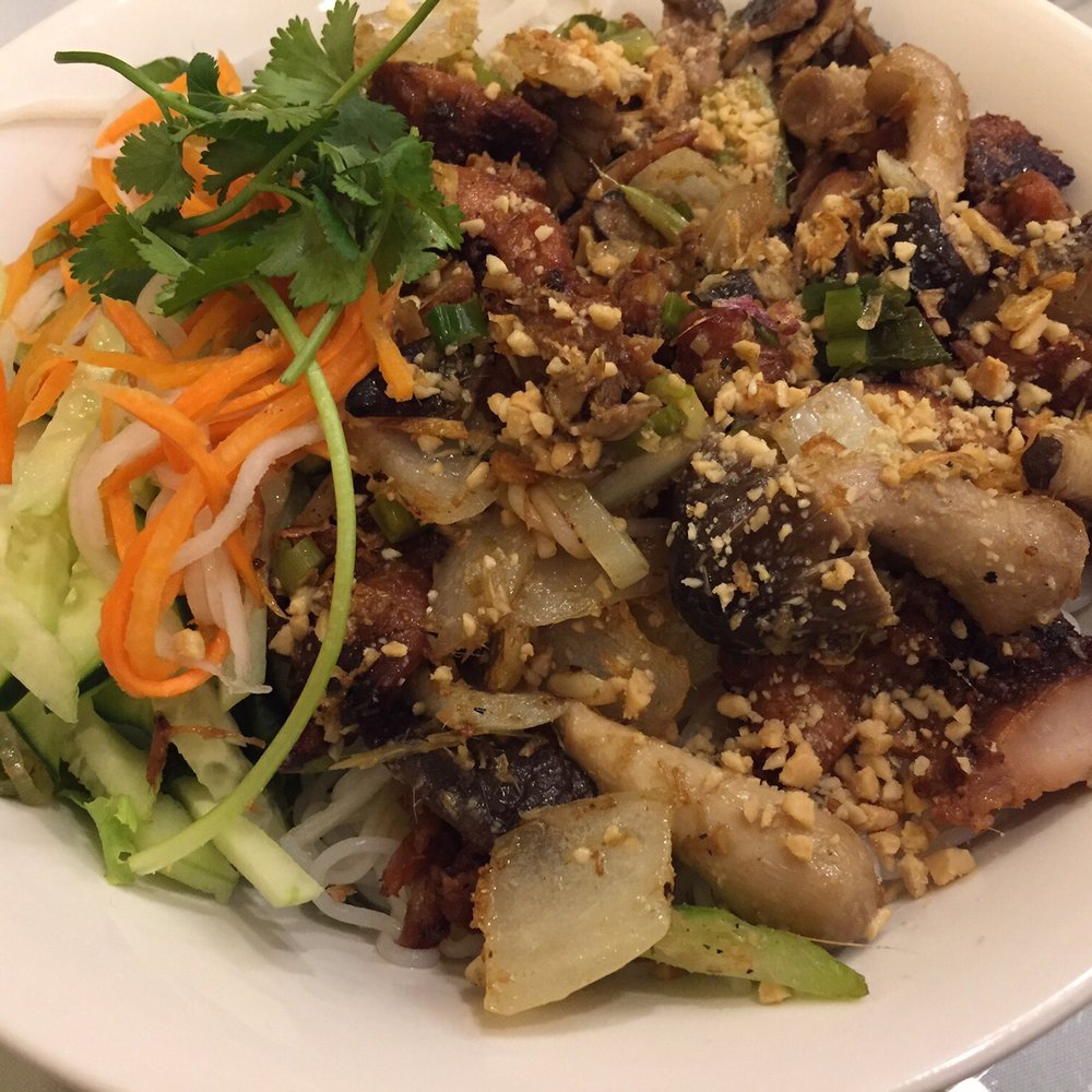 Euphoria Kitchen - Vermicelli lemongrass chicken with cucumber and mushroom and chopped peanuts (not on menu- have to ask Diana for it and describe). - Vietnamese Near Me - Gaithersburg, Maryland