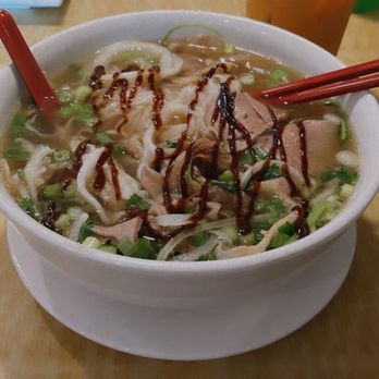 Saigon Star - Large Phó with everything Thai Tea w no boba Other dish - orange chicken combo with kiwi lemonade - Vietnamese Near Me - San Diego, California Saigon Star - Large Phó with everything Thai Tea w no boba Other dish - orange chicken combo with kiwi lemonade - Vietnamese Near Me - San Diego, California