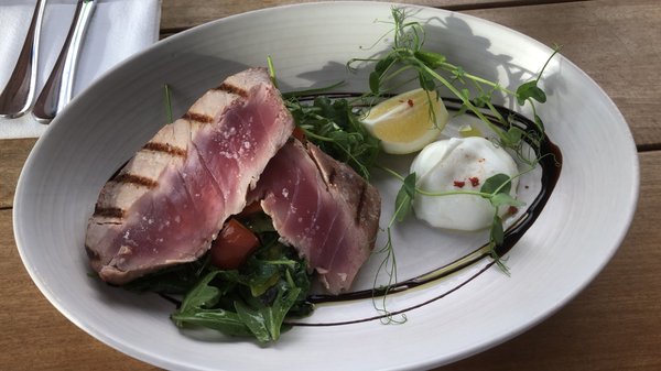 Charlotte's Kitchen by null