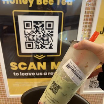 Honey Bee Tea - Oakville - I ordered the Strawberry Matchalatte with Boba - Juice Bars & Smoothies Near Me - Oakville, Missouri