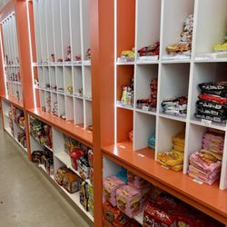 Seoul Stop - Huge ramen selection
