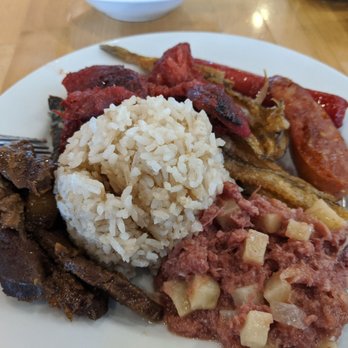 Goldilocks - Garlic Rice, Corned Beef, Beef Tapa, Tocino, Longganisa, Tuyo and Daing. - Bakeries Near Me - Las Vegas, Nevada Goldilocks - Garlic Rice, Corned Beef, Beef Tapa, Tocino, Longganisa, Tuyo and Daing. - Bakeries Near Me - Las Vegas, Nevada