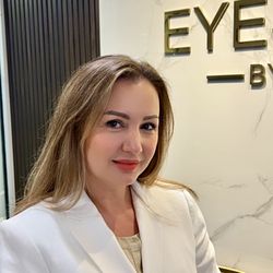 Eyes on Skin Spa - Paula Aradi