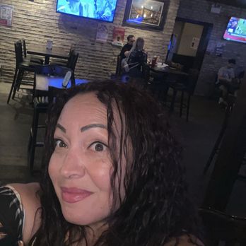 Crawford's Food and Spirits - Pubs Near Me - Chicago, Illinois