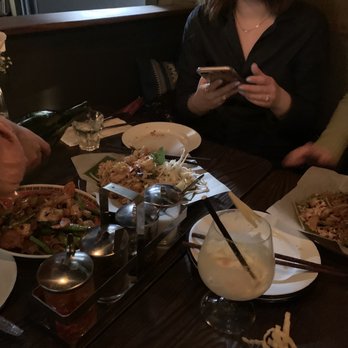 Thammada - Thai Near Me - Montreal, Quebec