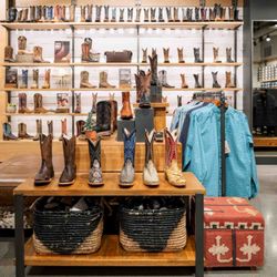 Ariat