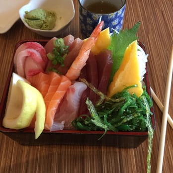 Zakuro - Chirashi. So yummy! - Sushi Bars Near Me - Lincoln, California