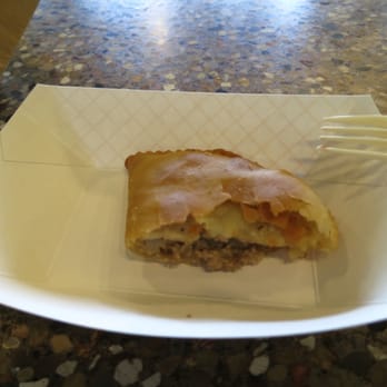 Magee's Patio Cafe - Burgers Near Me - Natchitoches, Louisiana