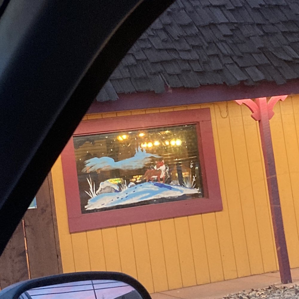 Stagecoach Pizza - Exterior window art. - Pizza Near Me - Klamath Falls, Oregon Stagecoach Pizza - Exterior window art. - Pizza Near Me - Klamath Falls, Oregon