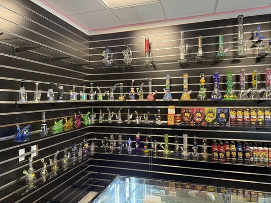 Discount Tobacco Shop, 6173 Lake Michigan Dr, Allendale, MI 49401, US