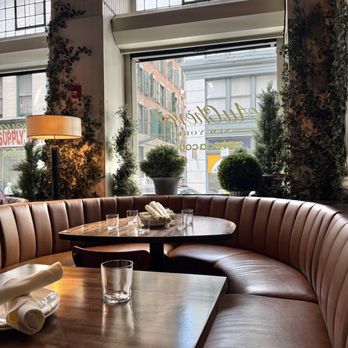Au Cheval - Burgers Near Me - New York, New York Au Cheval - Burgers Near Me - New York, New York