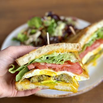 Cafe Vida - Grilled Breakfast Sandwich with chicken sausage - Breakfast & Brunch Near Me - Culver City, California Cafe Vida - Grilled Breakfast Sandwich with chicken sausage - Breakfast & Brunch Near Me - Culver City, California