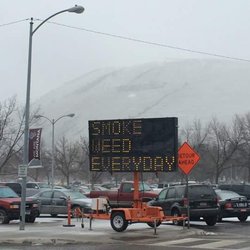Noon's 470