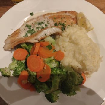 Jack's Restaurant & Bar - Sole with mashed potatoes and veggies - Breakfast & Brunch Near Me - San Jose, California Jack's Restaurant & Bar - Sole with mashed potatoes and veggies - Breakfast & Brunch Near Me - San Jose, California
