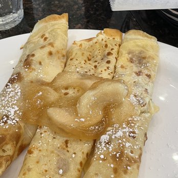 Bread & Chocolate - Crepes with fake apple from the can - Breakfast & Brunch Near Me - Washington, DC, District of Columbia Bread & Chocolate - Crepes with fake apple from the can - Breakfast & Brunch Near Me - Washington, DC, District of Columbia