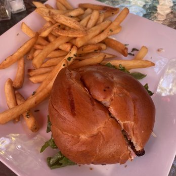 V Restaurant, Bistro & Bar - The not so Veggie Burger - New American Near Me - Murphys, California