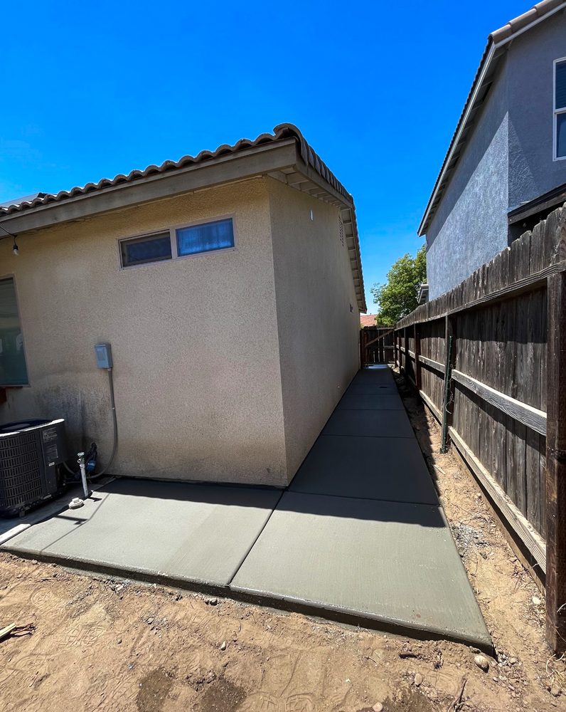 Slide of Alcantar Construction