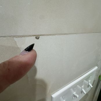 C-Bek Tile and Stone - Tile installation with chips :( - General Contractors Near Me - North Hollywood, California