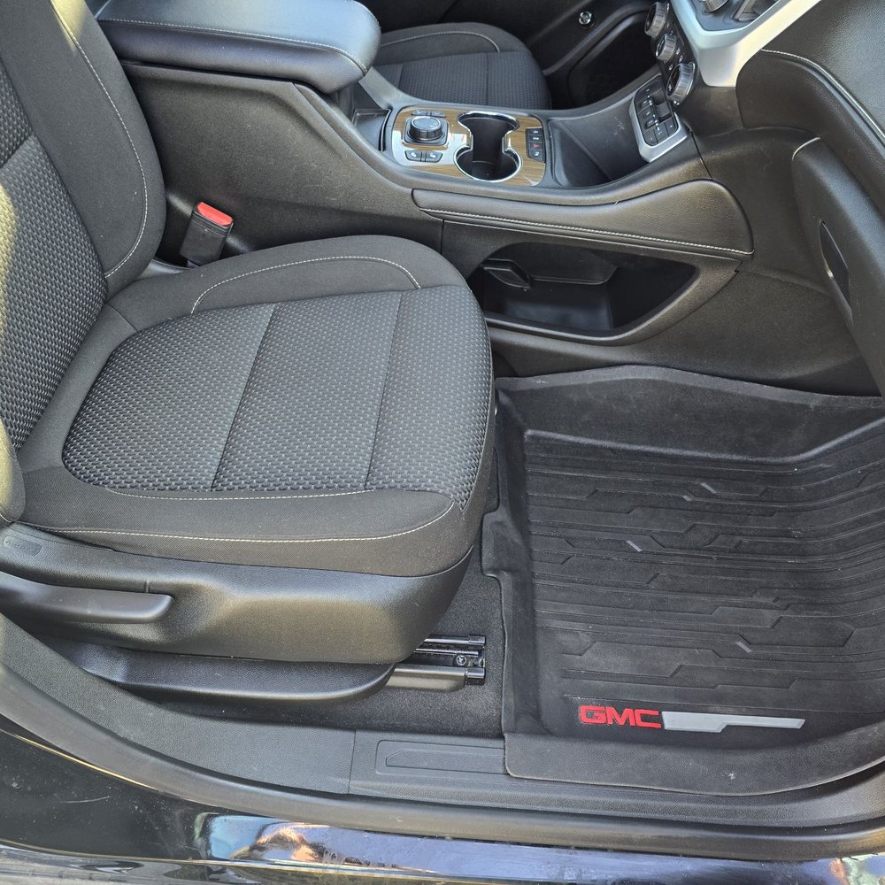 Tiffs Scrubs - After floormats from an up-charged interior detail. All dirt was easily removed by me after the service - Auto Detailing Near Me Tiffs Scrubs - After floormats from an up-charged interior detail. All dirt was easily removed by me after the service - Auto Detailing Near Me