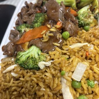 One Wok - Beef Broccoli - Chinese Near Me - Greensboro, North Carolina