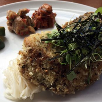 MW Restaurant - New American Near Me - Honolulu, Hawaii