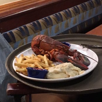 Red Lobster - Seafood Near Me - Gresham, Oregon