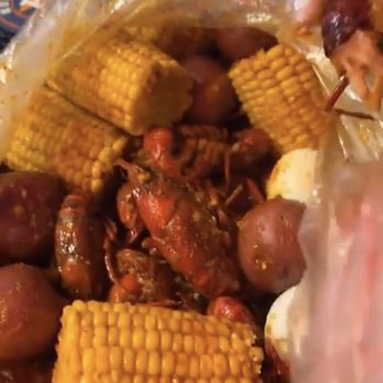 Crafty Crab - Crawfish (fire garlic butter) w corn and potatoes - Seafood Near Me - Houston, Texas