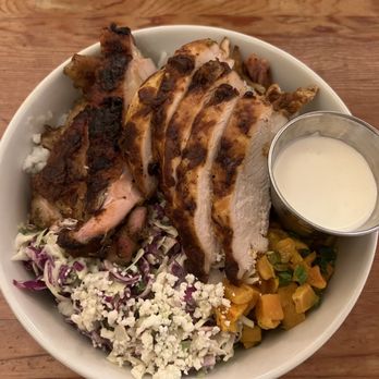 Tender Greens - california bowl with chipotle chicken - Salad Near Me - Irvine, California Tender Greens - california bowl with chipotle chicken - Salad Near Me - Irvine, California