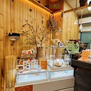 Lamoone - Interior - Bakeries Near Me - New York, New York Lamoone - Interior - Bakeries Near Me - New York, New York