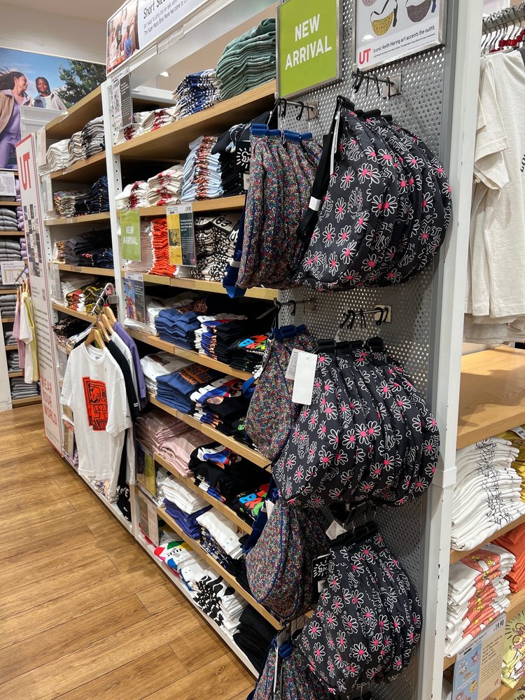 Uniqlo