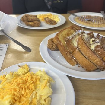 The Serving Spoon - Breakfast & Brunch Near Me - Inglewood, California The Serving Spoon - Breakfast & Brunch Near Me - Inglewood, California