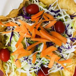 El Barrio Restaurant & Lounge